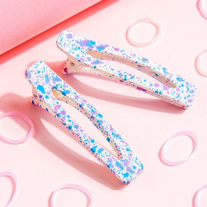 

2pcs Graphic Hair Clip, Multicolor