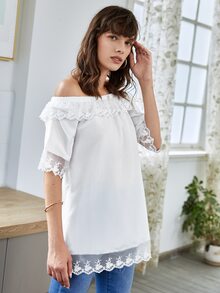 Top ribete de malla con bordado de hombros descubiertos