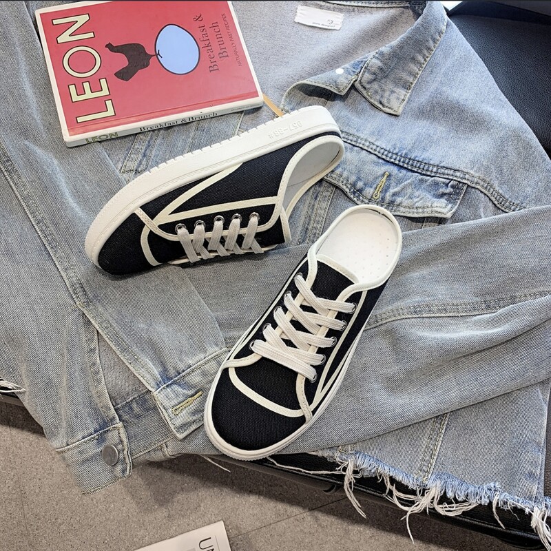 

Lace-up Front Canvas Shoes, Black