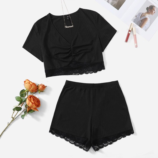 

Plus Lace Hem Crop Tee & Shorts, Black