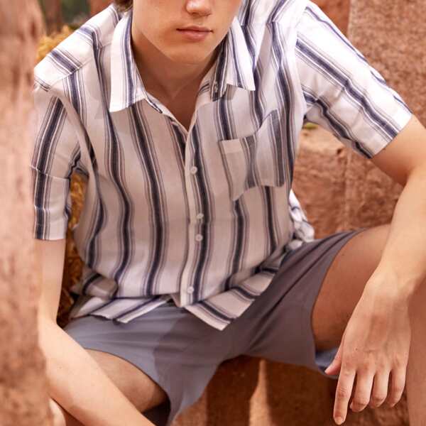 

Men 50% COTTON Patch Pocket Striped Shirt, Blue and white