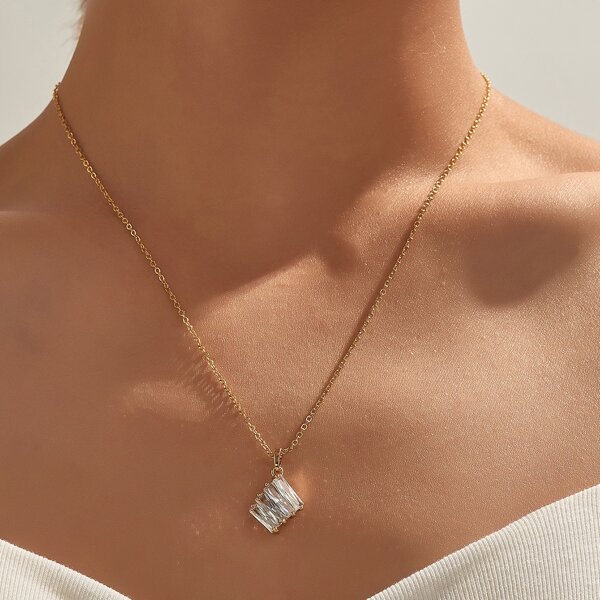 

Zircon Pendant Necklace, Gold