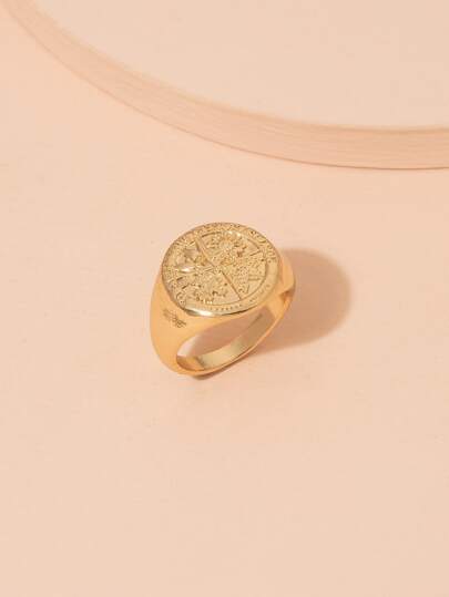 خاتم مزخرف بأنماط الورق والورود لعيد الحب