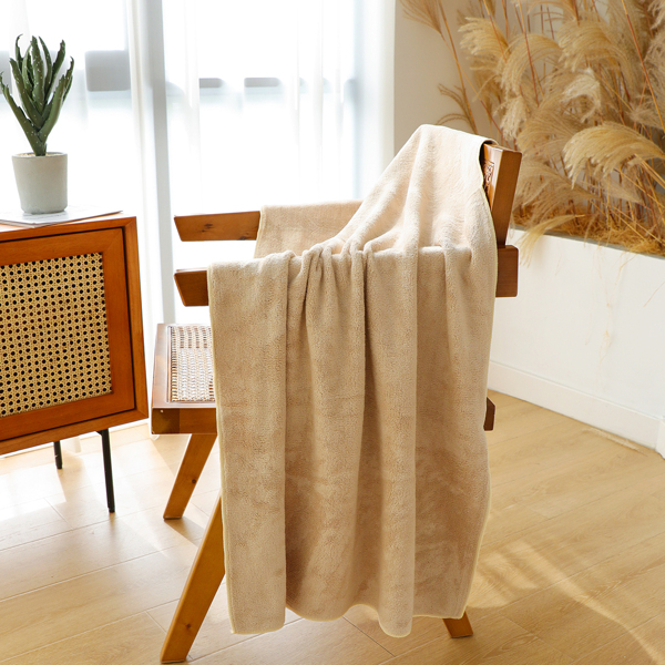 

Solid Color Bath Towel, Khaki