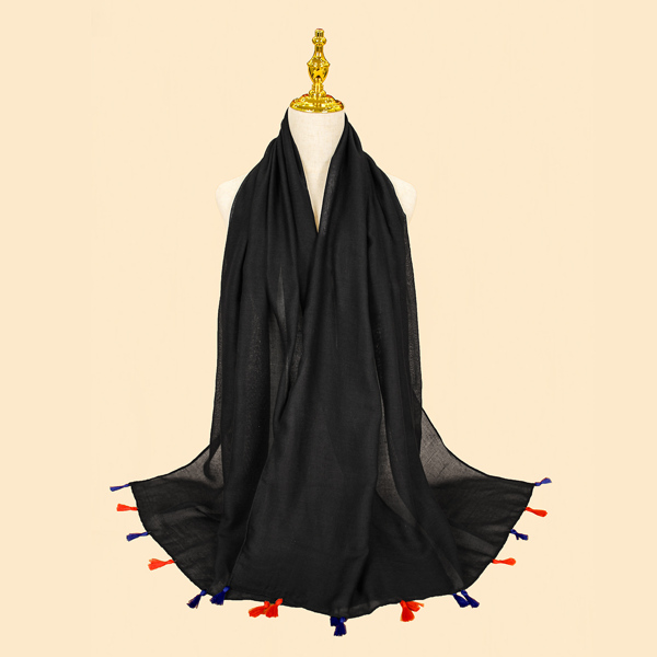 

Tassel Charm Scarf, Black