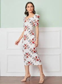 Modelyn Puff Sleeve Slit Back Floral Dress - White - View 4