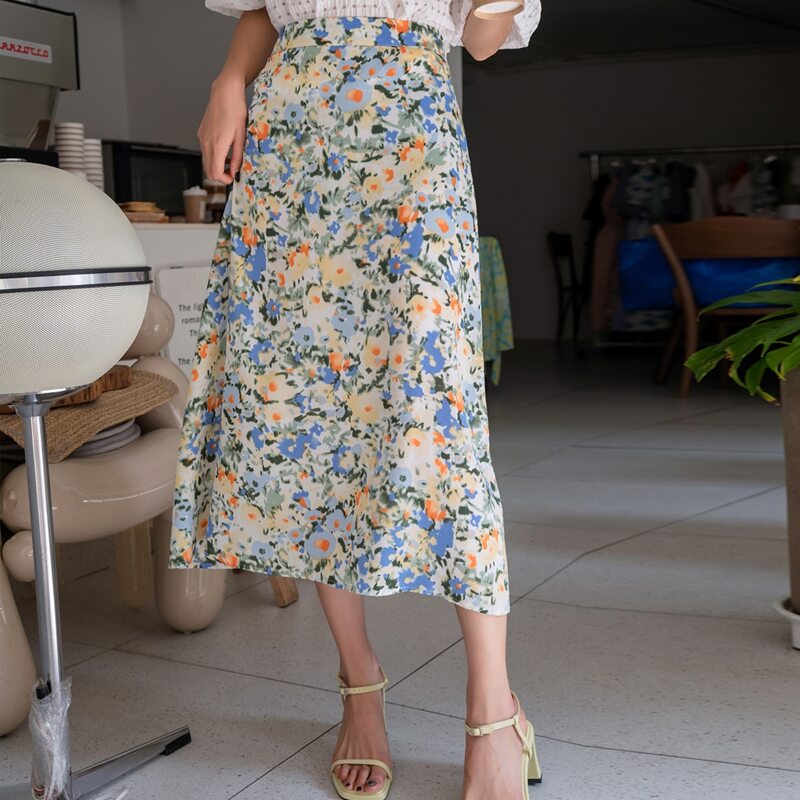 

Allover Floral Print Skirt, Multicolor