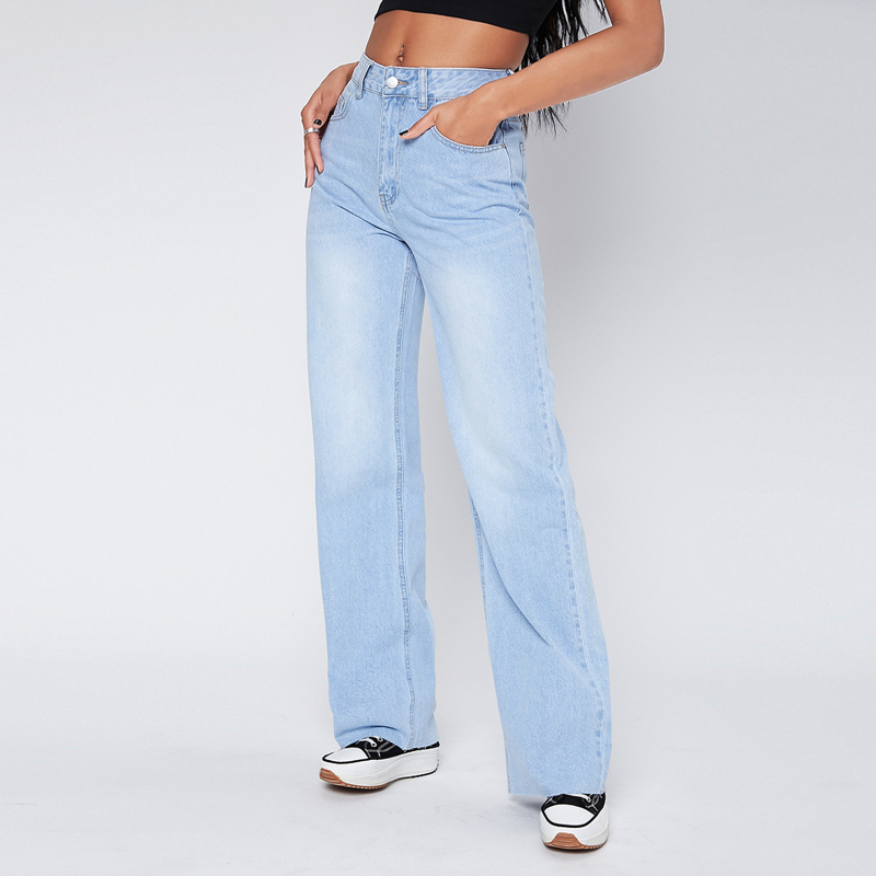 

Raw Hem Straight Leg Jeans, Light wash