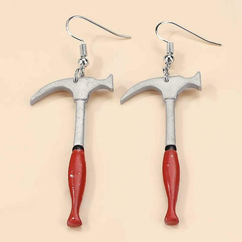 

Hammer Design Drop Earrings, Red