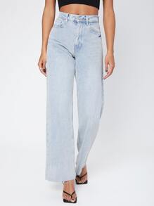 High Waisted Raw Hem Light Wash Jeans - Light Wash - View 5