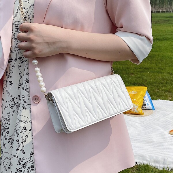 

Faux Pearl Decor Quilted Crossbody Bag, White