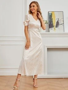SHEIN Belle Jacquard V-Neck Satin A-Line Bridesmaid Dress