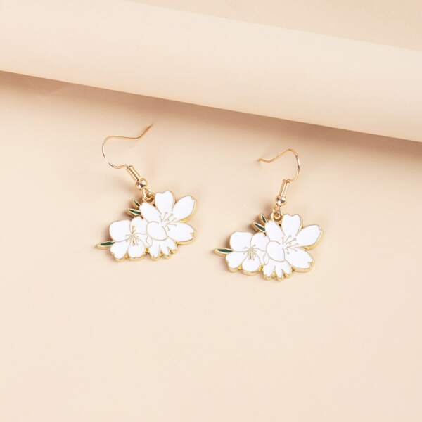 

Flower Drop Earrings, White