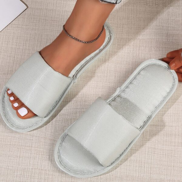 

Minimalist Open Toe Bedroom Slippers, Green