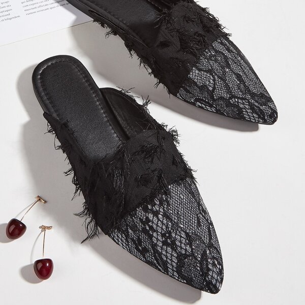 

Floral Lace Flat Mules, Black