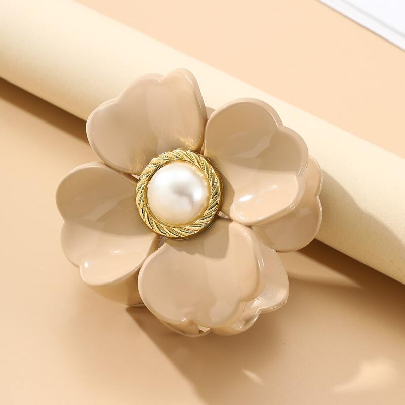 

Floral Decor Hair Claw, Coffee