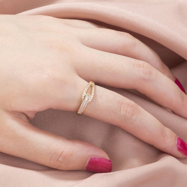 

Zircon Decor Ring, Gold