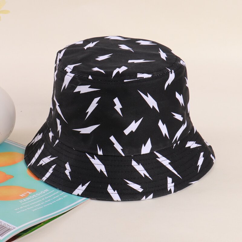

Guys Lightning Pattern Bucket Hat, Black and white