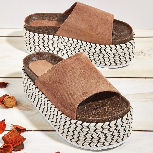 

Minimalist Flatform Mules, Maroon