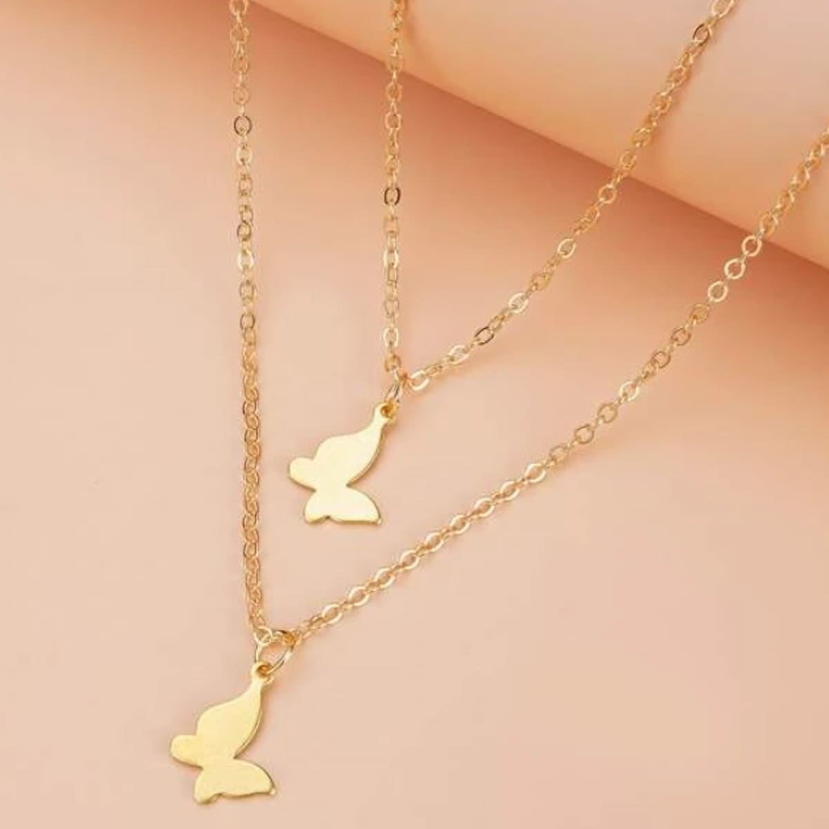 

2pcs Butterfly Pendant Necklace, Gold