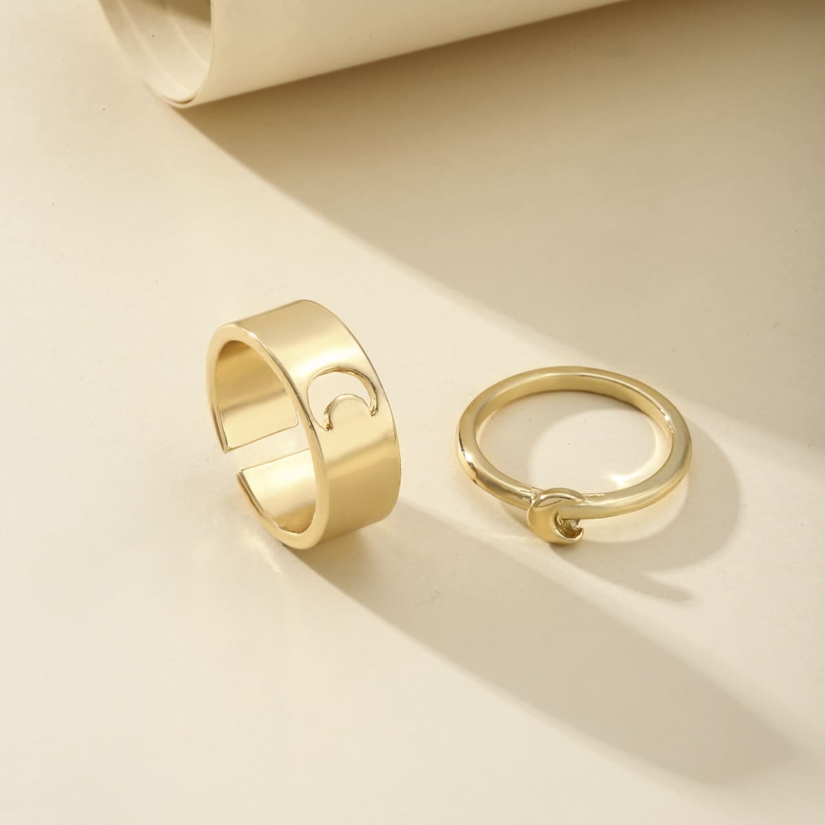 

2pcs Moon & Hollow Out Decor Ring, Gold