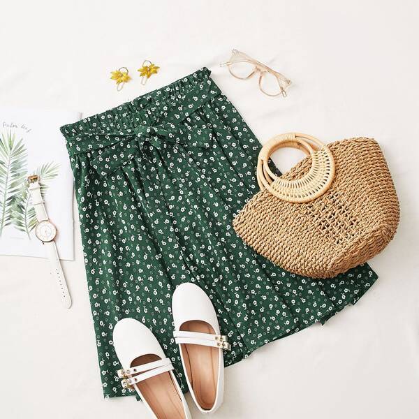 

Plus Ditsy Floral Tie Front Skirt, Dark green