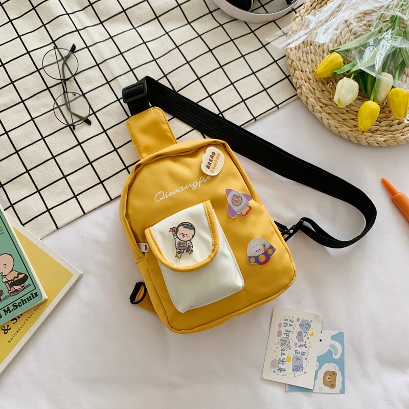 

Letter Graphic Sling Bag, Yellow