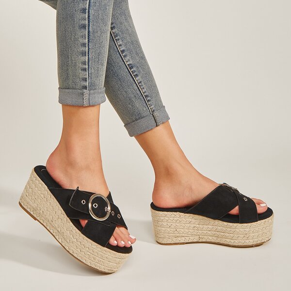 

Eyelet Buckle Decor Flatform Mules, Black