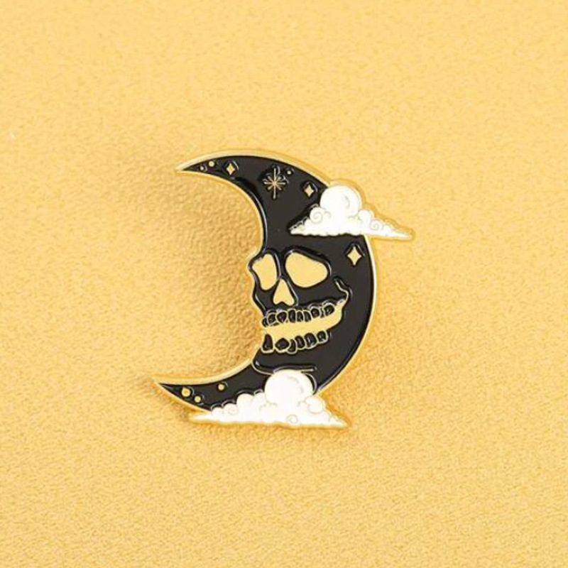 

Moon Design Brooch, Black
