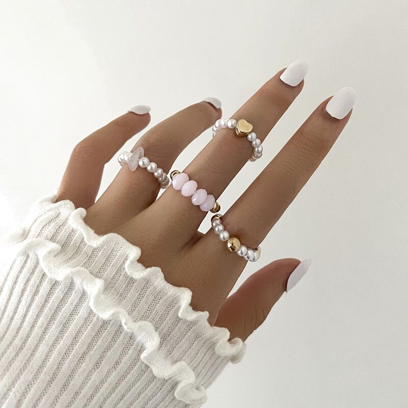 

4pcs Faux Pearl Beaded Ring, White