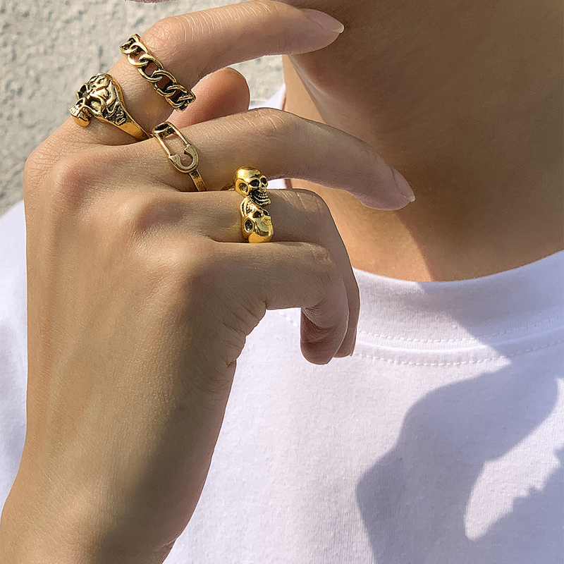 Guys 4pcs Skull Ring, Gold