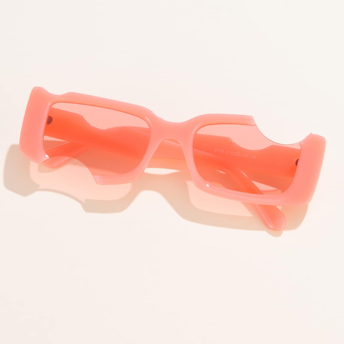 

Novelty Lens Frame Sunglasses