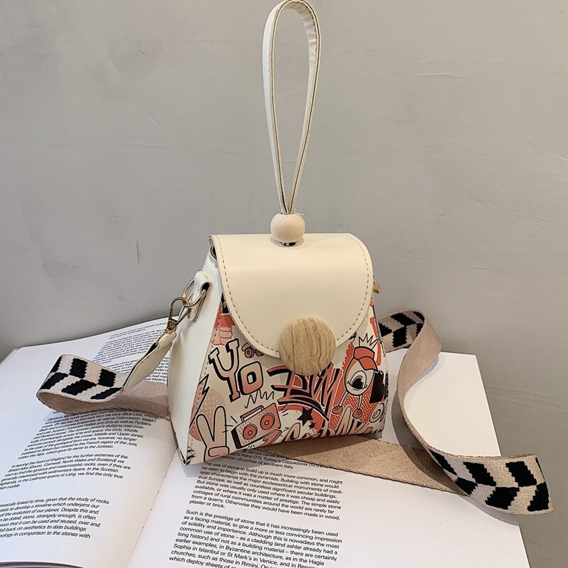 

Cartoon Graphic Satchel Bag, Red