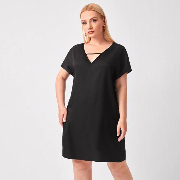 

Plus Cutout V-neck Solid Dress, Black