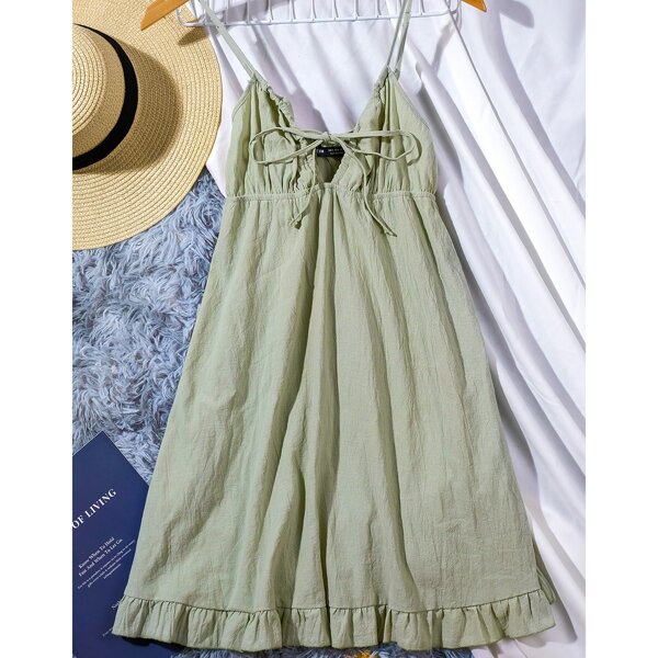 

Tie Front Ruffle Hem Cami Dress, Mint green