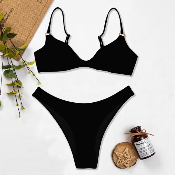 

Plain Ring Linked Bikini Swimsuit, Black