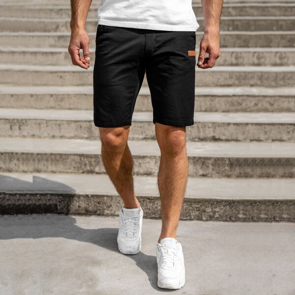 

Men Patched Pocket Shorts, Black