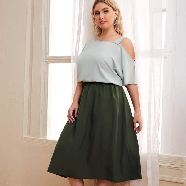 

Plus Asymmetrical Neck Top With Skirt, Multicolor