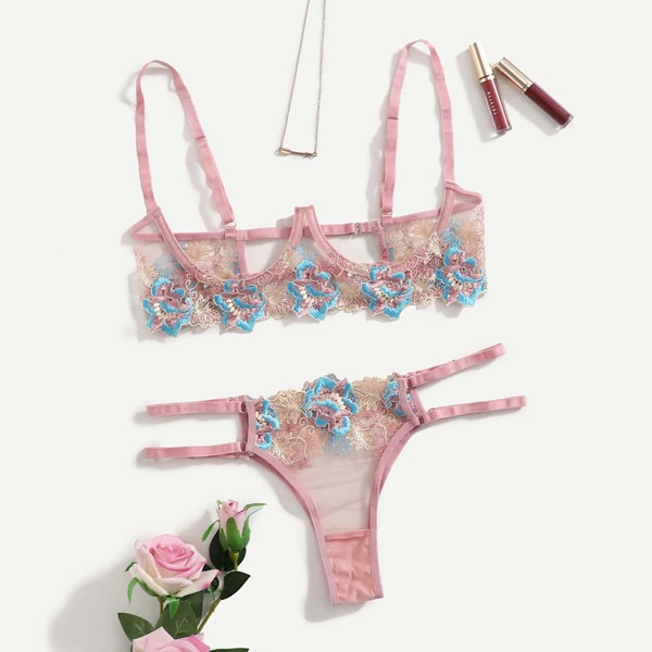

Cut-out Embroidered Mesh Underwire Lingerie Set, Dusty pink