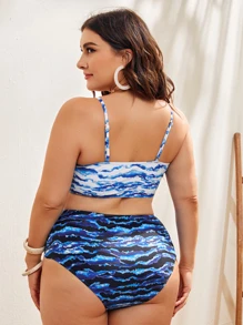 Plus Size Wave Print High Waisted Bikini Set Summer Beach - Multicolor - View 2