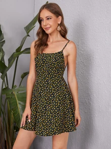 Soleia Lace Up Ditsy Floral Dress - Multicolor - View 4