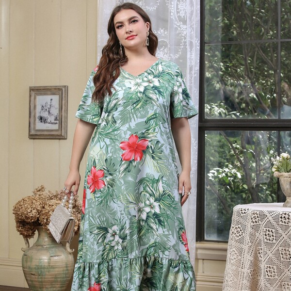 

Plus Floral & Leaf Smock Dress, Multicolor