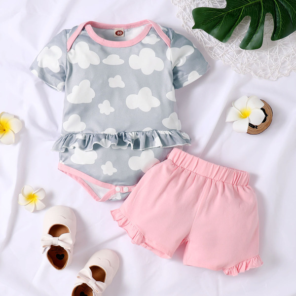 

Baby Girl Cartoon Graphic Ruffle Bodysuit & Shorts, Multicolor