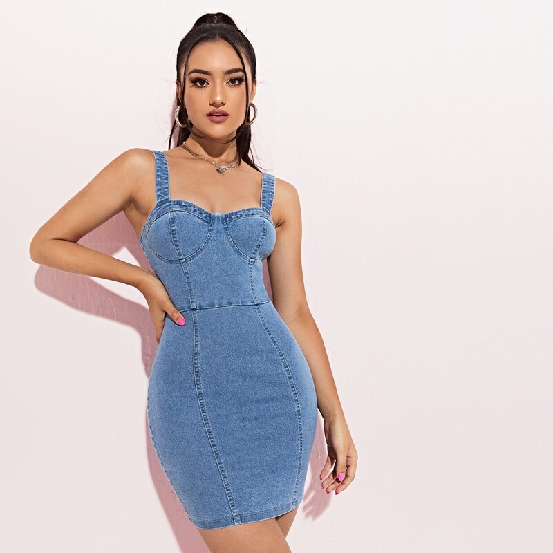 

Zip Back Bodycon Denim Dress, Medium wash