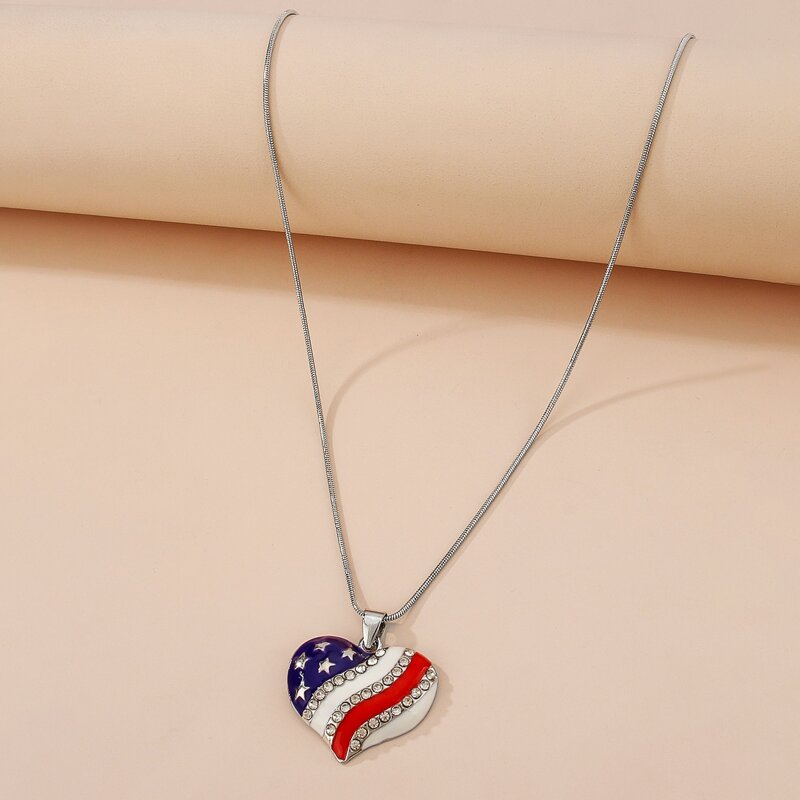

Heart Pendant Necklace, Multicolor