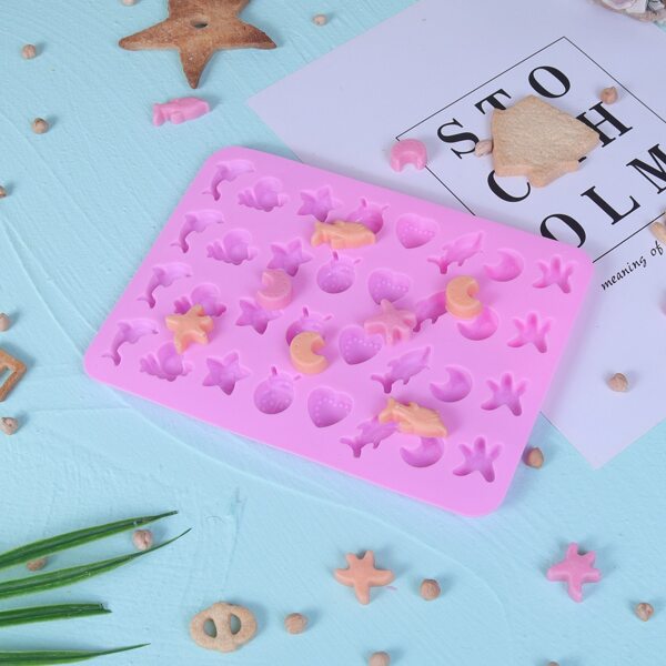 

1pc Silicone Baking Mold, Pink