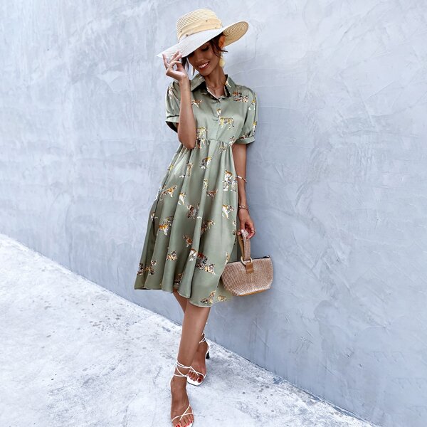 

Tiger Print Puff Sleeve Shirt Dress, Army green