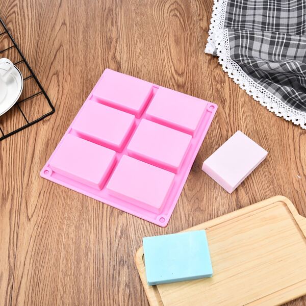 

1pc Silicone Baking Mold, Pink
