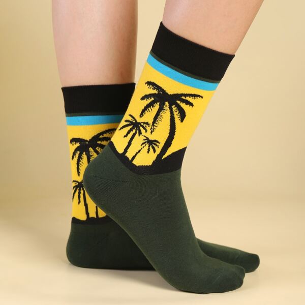 

Men Tree Pattern Crew Socks, Multicolor