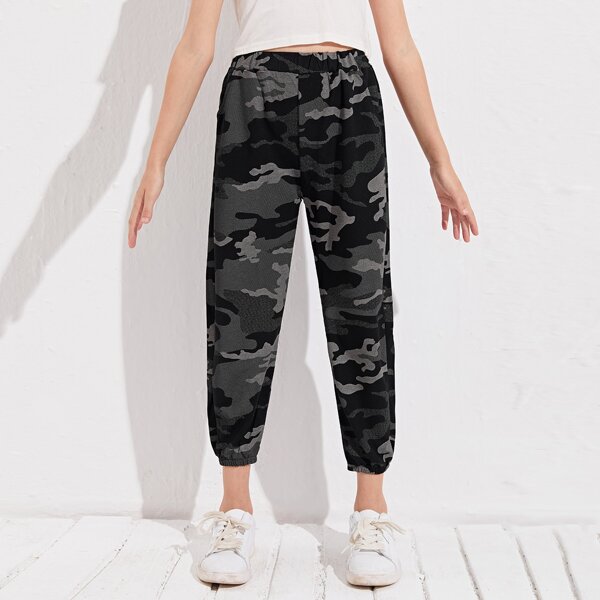

Girls Camo Crop Tapered Pants, Multicolor